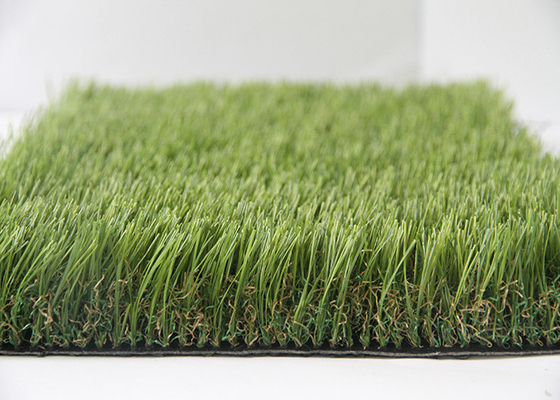 中国 健康な緑の庭の人工的な草6800Dtex 18900の高密度 サプライヤー