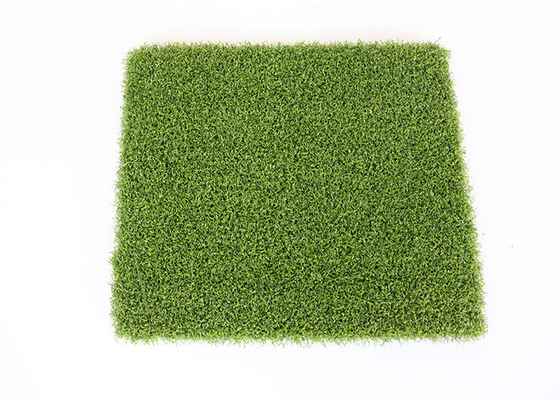 中国 素晴らしいパット用グリーンによっては人工的な草の敷物、ゴルフ総合的な草のPE材料がゴルフをする サプライヤー