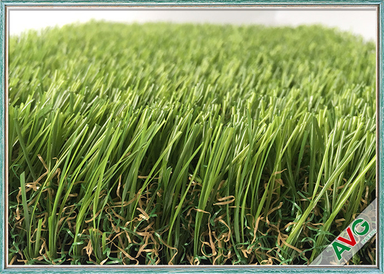 中国 裏庭の庭のための人工的な草を美化するISOの承認の運動場 サプライヤー