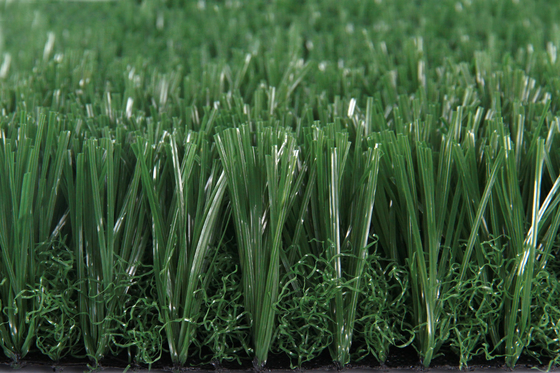 中国 40mmの人工的な草のフットボールの泥炭の草のカーペット草の人工的な屋外 サプライヤー