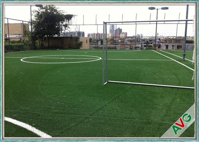 フットボール スタジアムのための実質の見るサッカーの人工的な草/泥炭は守備につく 0