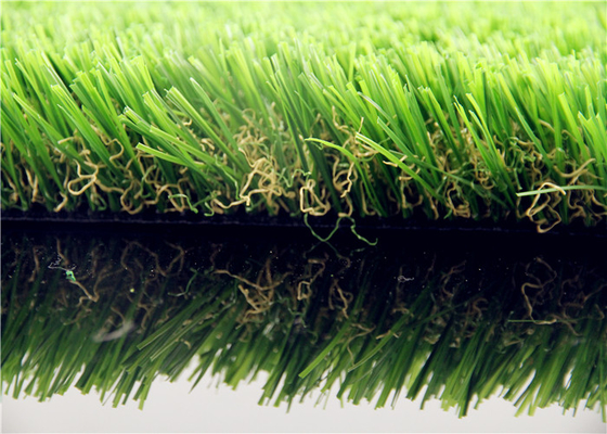中国 庭の人工的な草の総合的な泥炭、都市緑化のための擬似庭の草 サプライヤー