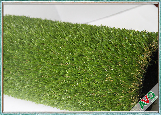 中国 総合的な草のニースの見る人工的な草の泥炭を美化する屋外の緑色 サプライヤー