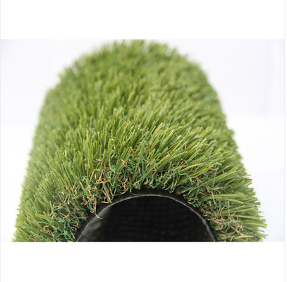 中国 泥炭のカーペットに床を張る3/8のゲージの総合的な人工的な草の景色の庭 サプライヤー