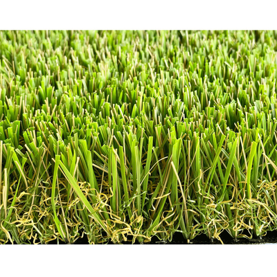 中国 美化は庭のための草の総合的な泥炭の人工的な草にカーペットを敷く サプライヤー