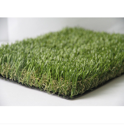 中国 総合的な緑のカーペットの庭の人工的な草の明白な環境に優しい サプライヤー