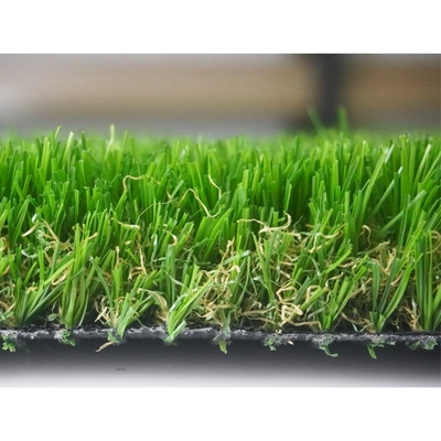 中国 庭のマットのFakegrassの緑のカーペット ロール総合的な泥炭の草の人工的な芝生 サプライヤー
