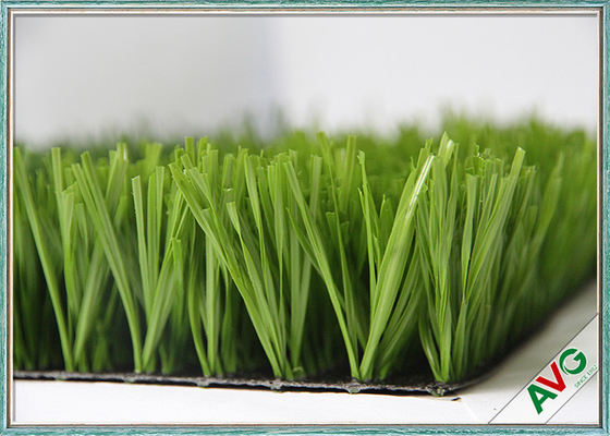 中国 SGSはフットボール競技場のサッカーの人工的な草の総合的な草のカーペットを承認した サプライヤー