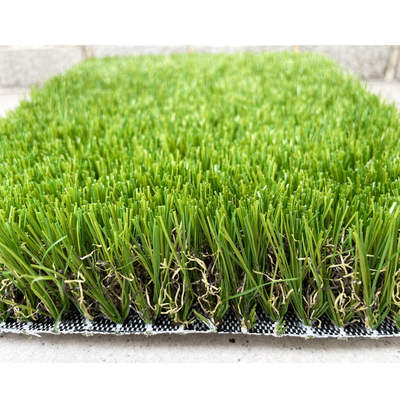 中国 自然な庭の人工的な草25mm 35mm 50mm 60mm Cespedの総合的な草のマット サプライヤー