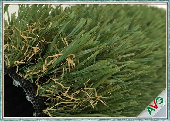 中国 高密度屋内人工的な草の十分の表面の庭の人工的な草 サプライヤー